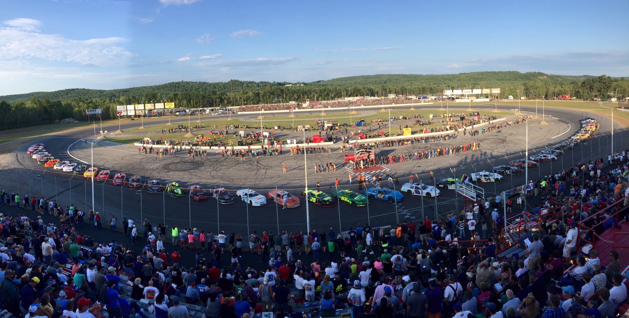 Cars on the starting grid for the 2016 HP Hood Oxford 250